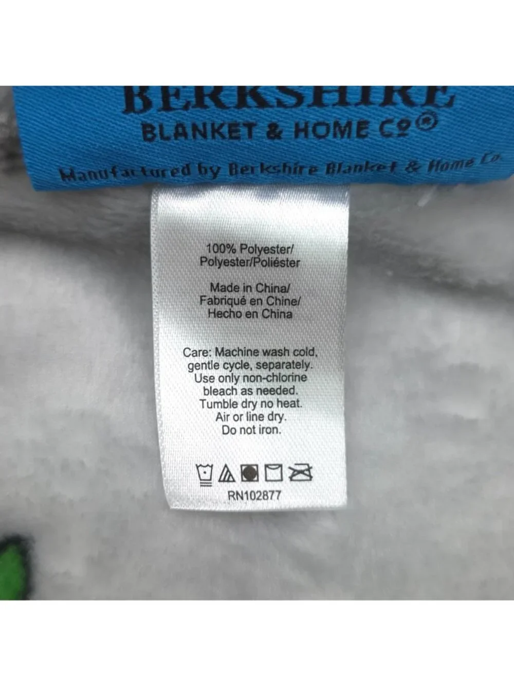 Peanuts Snoopy Plush Pet Throw Blanket 60x70 Berkshire Holiday Christmas